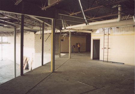 Showcase Cinemas Grand Rapids - Recent Pic (newer photo)